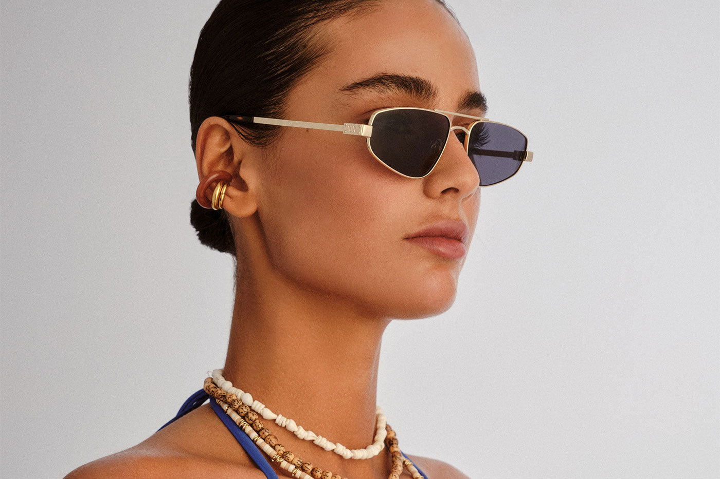 Le Specs Treasure Sunglasses - Gold / Smoke Mono