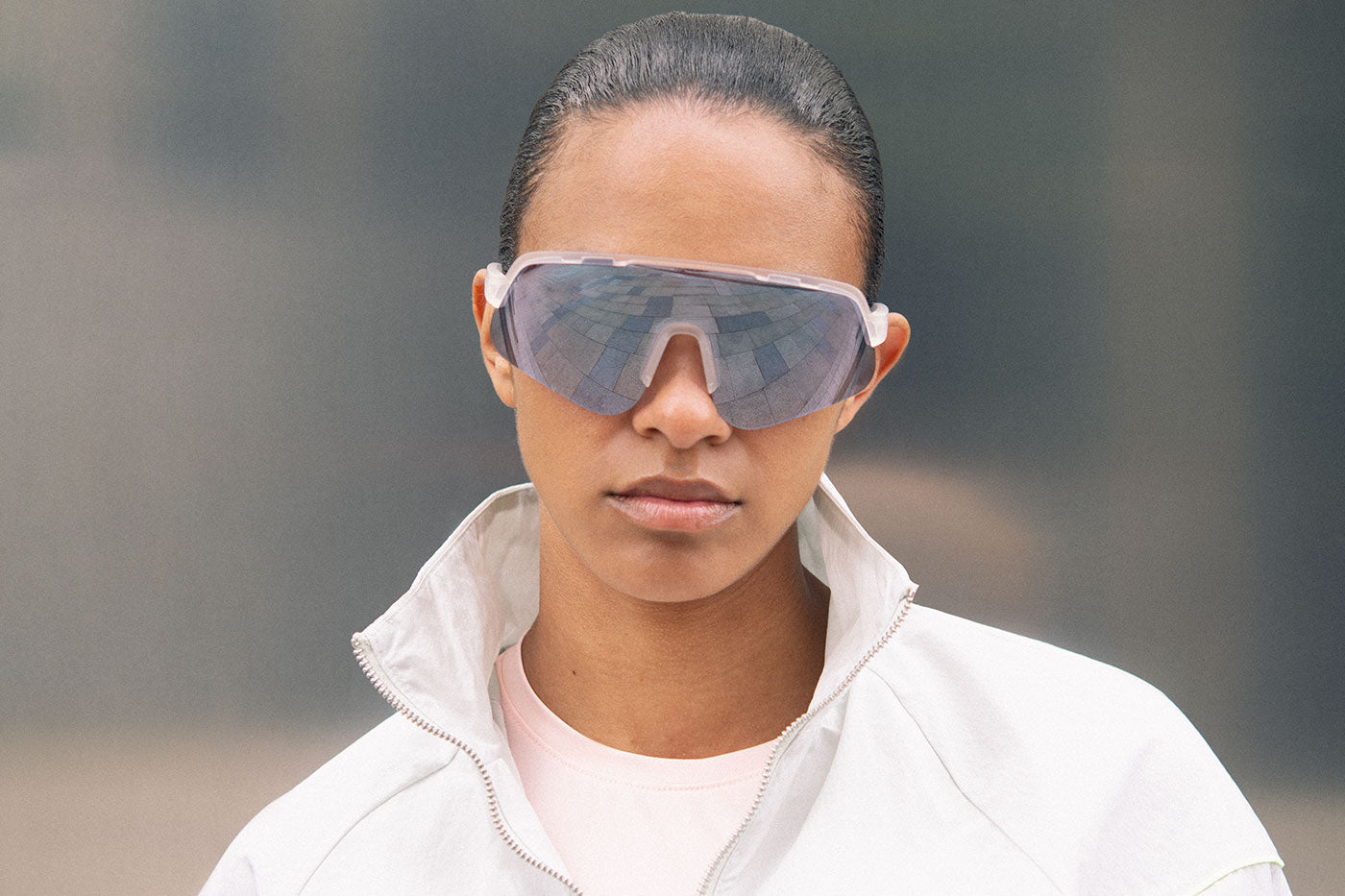 IZIPIZI Flash Sunglasses - Crystal / Silver Mirror Photochromic