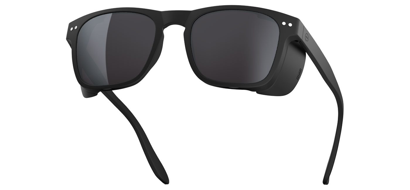 Zenith-Black-Product3
